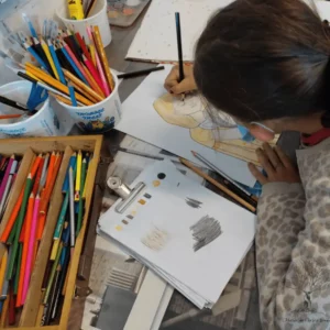 dessin au crayons de couleurs