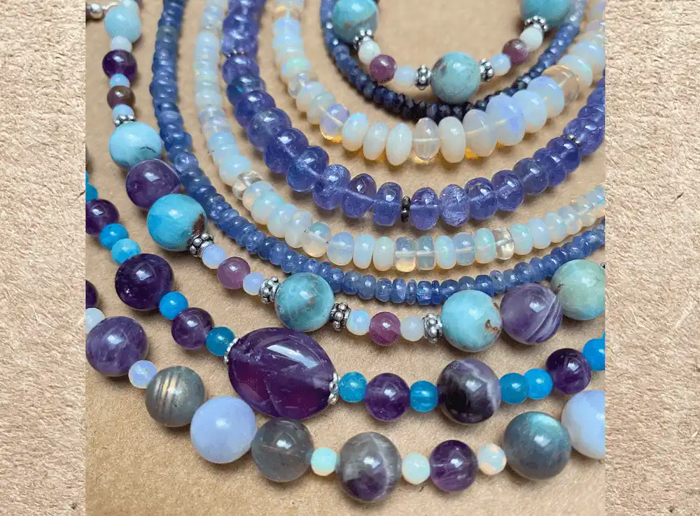 collierlarge31 colliers en amethyste, larimar, apatite, labradorite