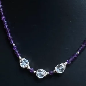 collier cristal de roche et améthyste