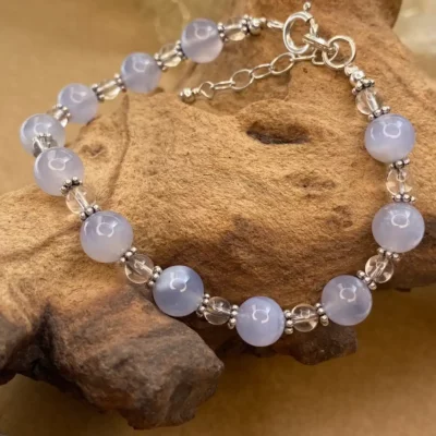 bracelet calcedoine et cristal de roche